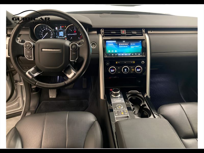 GuidiCar - LAND ROVER Discovery 2017 Discovery 2.0 sd4 HSE 240cv 5p.ti auto Usato